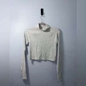 Aerie Women’s Gray Ribbed Long Sleeve turtleneck Top Size Small EUC like NEW.